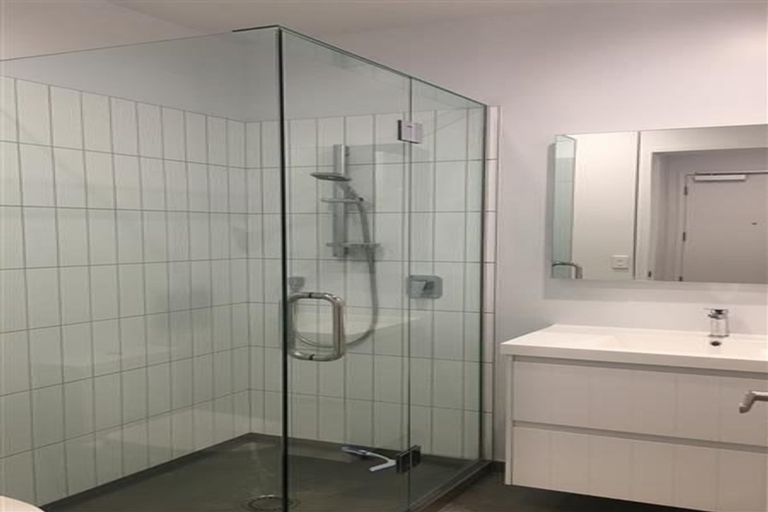 Photo of property in 207/77 Hobsonville Point Road, Hobsonville, Auckland, 0616