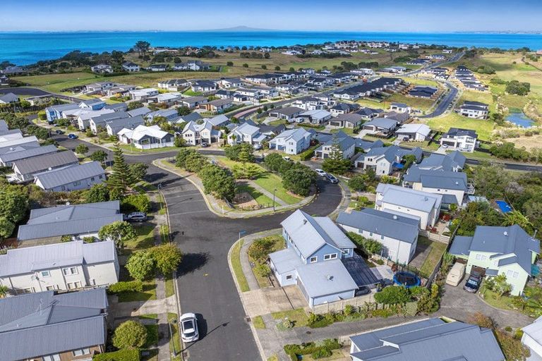 Photo of property in 17 Cape Cod Drive, Gulf Harbour, Whangaparaoa, 0930