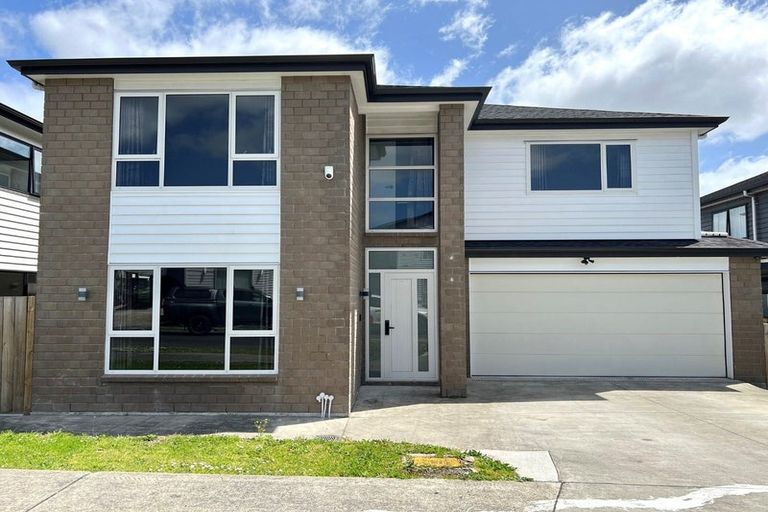 Photo of property in 21 Calcite Avenue, Flat Bush, Auckland, 2019