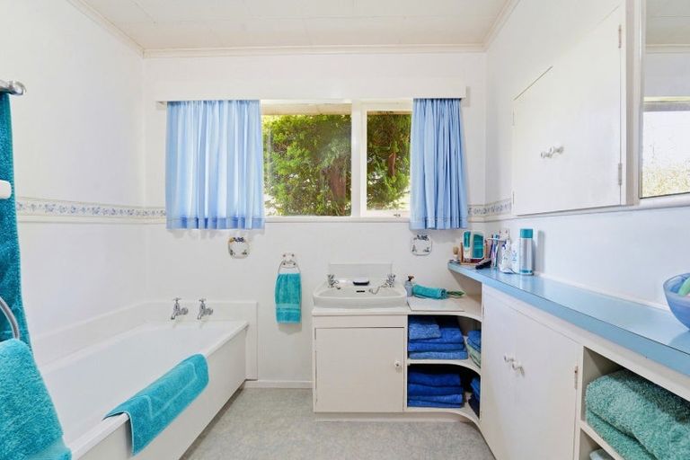 Photo of property in 22 Tararua Street, Pahiatua, 4910