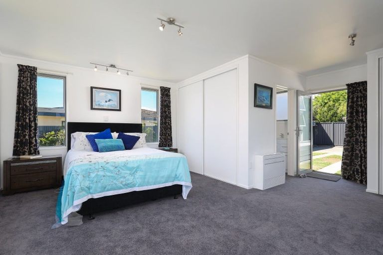 Photo of property in 8 Neale Avenue, Stoke, Nelson, 7011