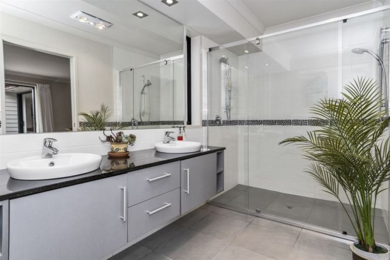 Photo of property in 31 Brackenburn Drive, Ohauiti, Tauranga, 3112