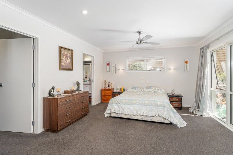 Photo of property in 16 Leeward Drive, Whitianga, 3510