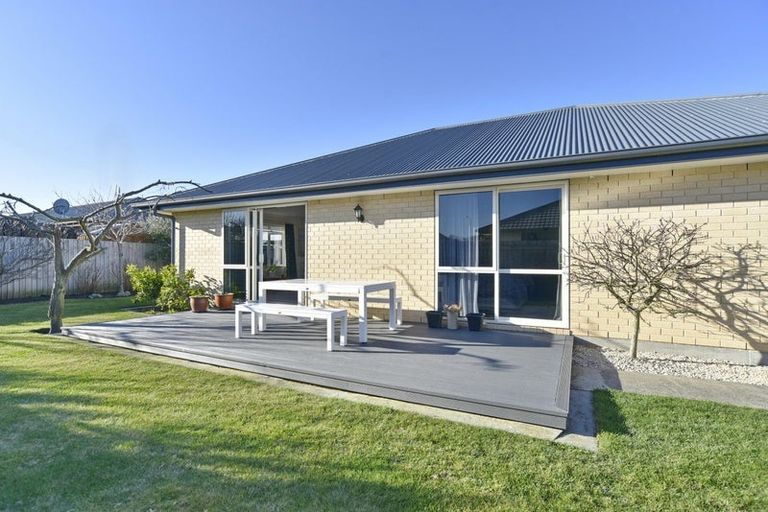 Photo of property in 53 Kotare Avenue, Rangiora, 7400