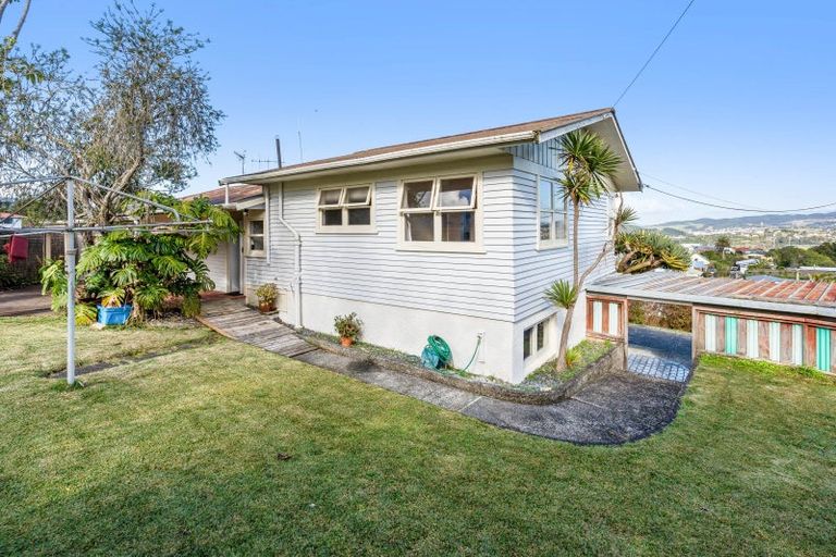 Photo of property in 44 Memorial Drive, Parahaki, Whangarei, 0112