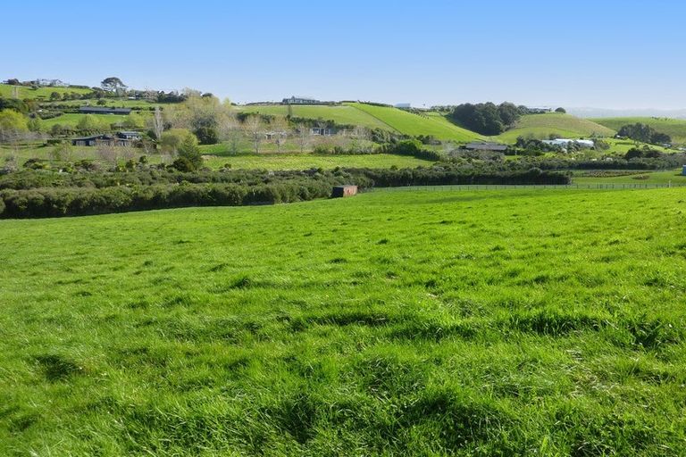 Photo of property in 3 James Joseph Lane, Matakana, 0985