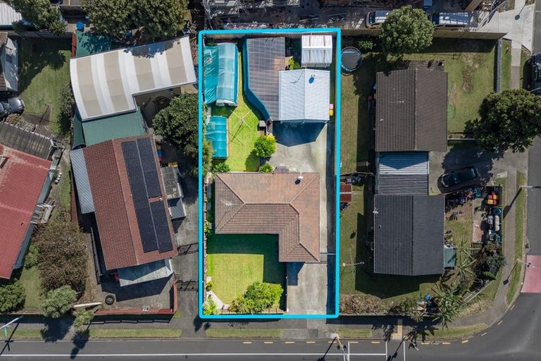 Photo of property in 245 Weymouth Road, Manurewa, Auckland, 2102