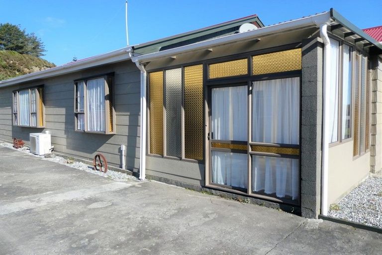 Photo of property in 244 Sewell Street, Hokitika, 7810