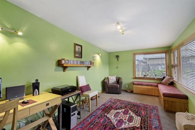 Photo of property in 89 Selwyn Street, Somerfield, Christchurch, 8024