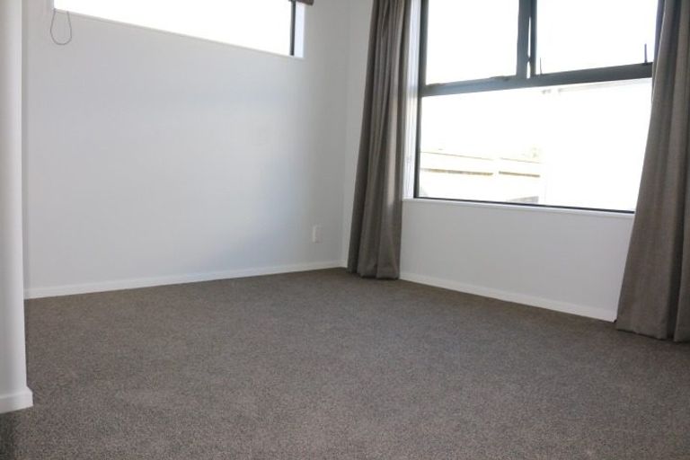 Photo of property in 2c 2d Haggitt Street, Feilding, 4702