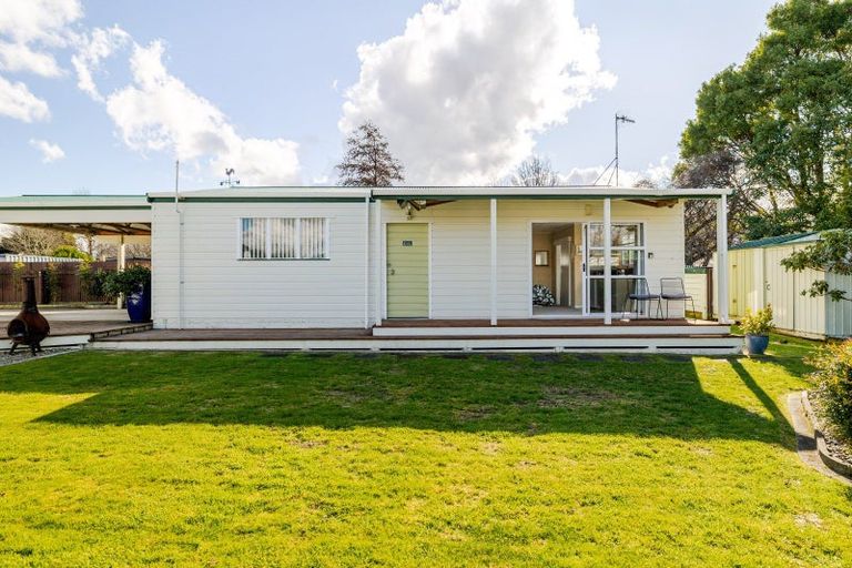 Photo of property in 1 Edward Street, Pahiatua, 4910
