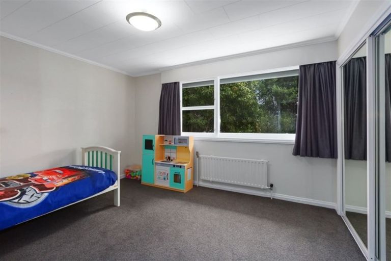Photo of property in 31 Brora Crescent, Papakowhai, Porirua, 5024