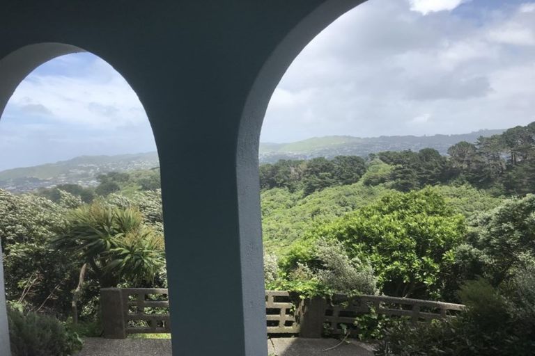 Photo of property in 6 Upoko Road, Hataitai, Wellington, 6021