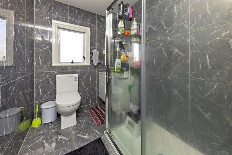 Photo of property in 140 Russell Road, Manurewa, Auckland, 2102