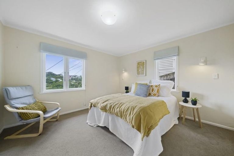 Photo of property in 15 Fitzroy Street, Wadestown, Wellington, 6012