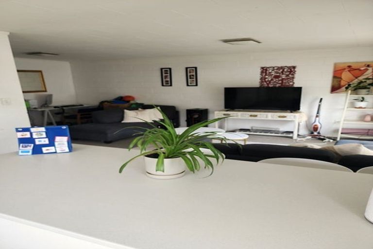 Photo of property in 15 Coates Street, Hamilton East, Hamilton, 3216