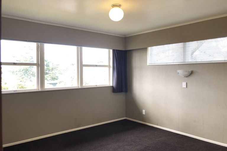 Photo of property in 39 Mason Street, New Lynn, Auckland, 0600