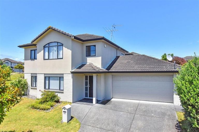 Photo of property in 23 Coachman Drive, Flat Bush, Auckland, 2016