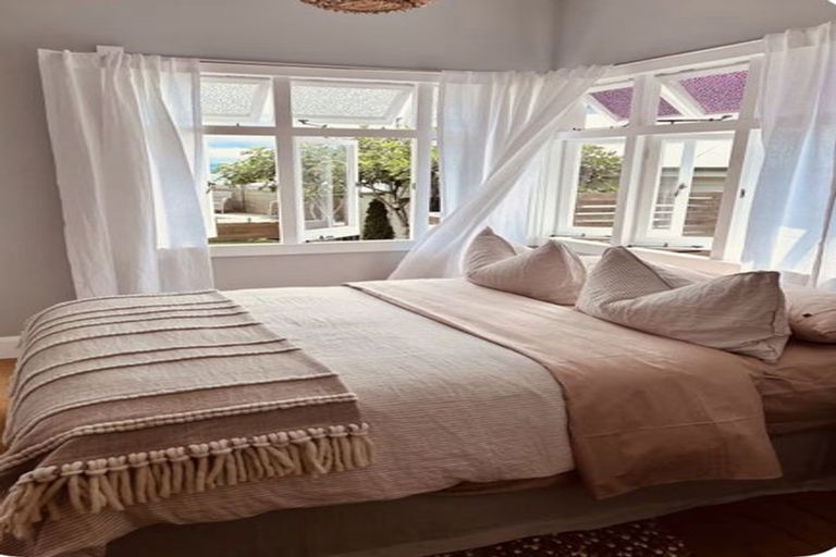 Photo of property in 27a Goldsmith Road, Hospital Hill, Napier, 4110