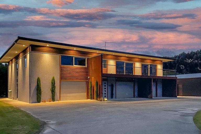 Photo of property in 156 Black Road, Otatara, Invercargill, 9879