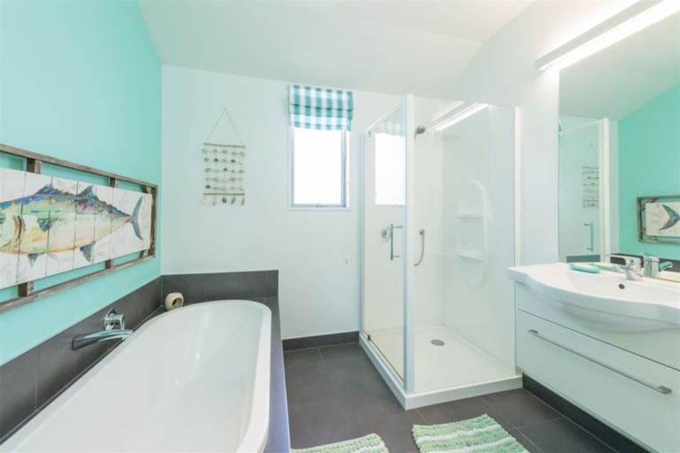 Photo of property in 32 Frenchay Drive, Atawhai, Nelson, 7010