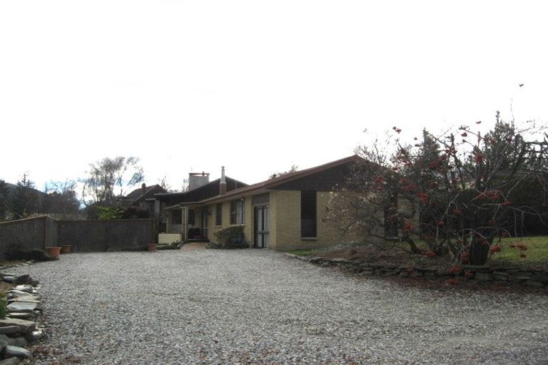 Photo of property in 7 Collins Street, Wanaka, 9305