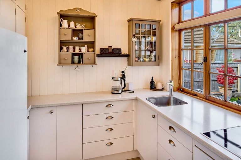 Photo of property in 36 Beth Street, Trentham, Upper Hutt, 5018