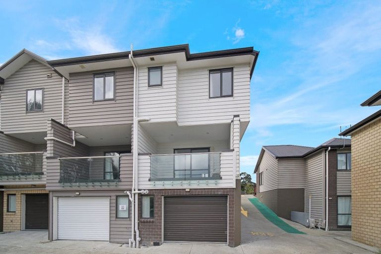 Photo of property in 26 Wallson Crescent, Wiri, Auckland, 2104