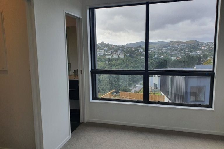 Photo of property in 15/62u Spenmoor Street, Newlands, Wellington, 6037