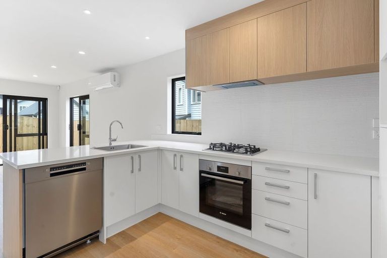 Photo of property in 2 Military Lane, Papakura, 2110