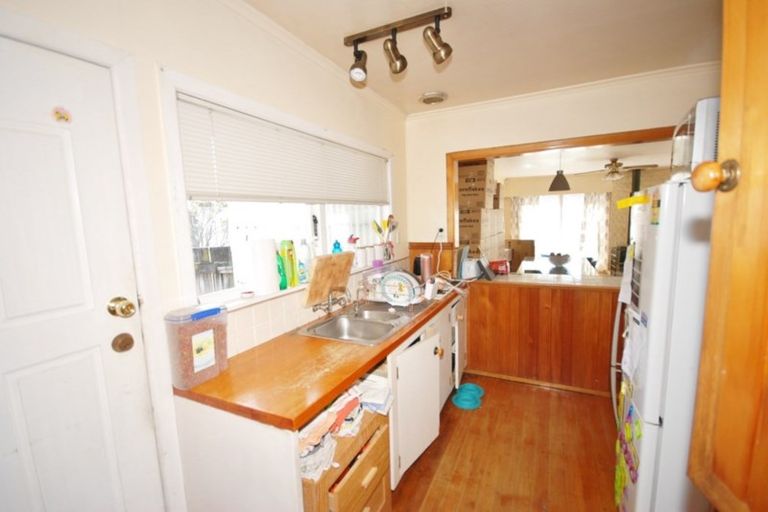 Photo of property in 309 Pakuranga Road, Pakuranga Heights, Auckland, 2010