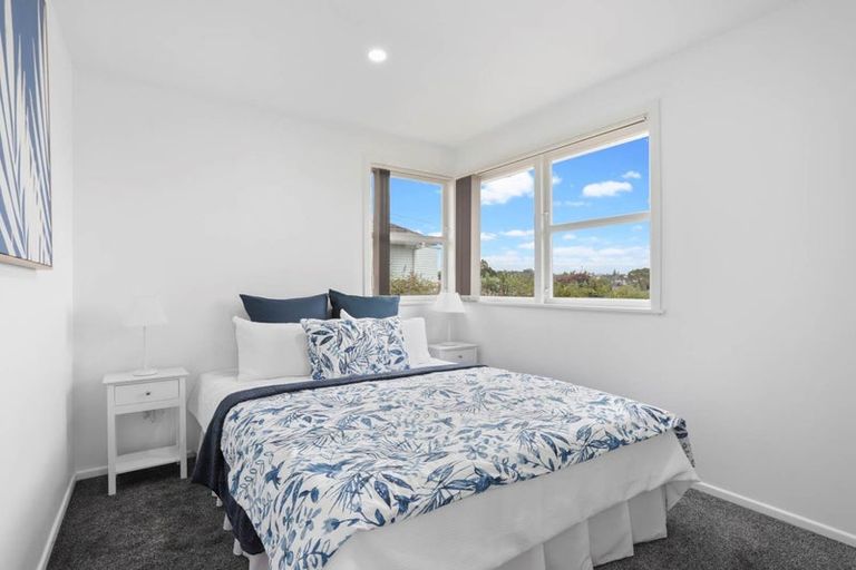 Photo of property in 94 Harrington Road, Henderson, Auckland, 0610