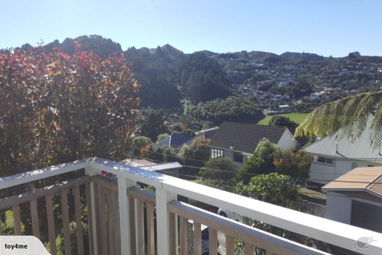 Photo of property in 12 Terawhiti Terrace, Karori, Wellington, 6012
