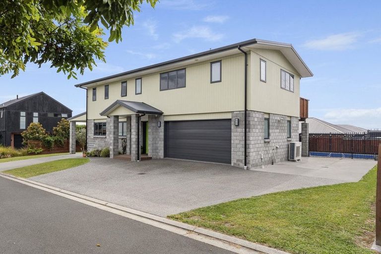 Photo of property in 16a No 2 Road, Te Puke, 3119