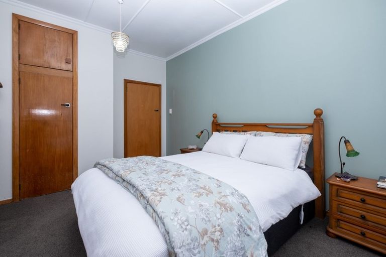 Photo of property in 51 Union Street, Hawera, 4610