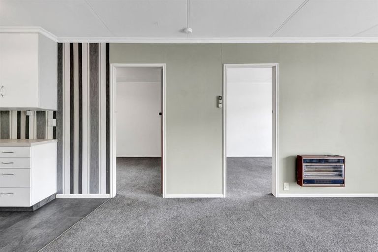 Photo of property in 2a Tawa Street, Inglewood, 4330