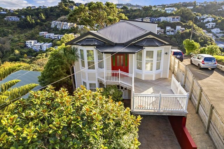 Photo of property in 36 Mornington Road, Brooklyn, Wellington, 6021