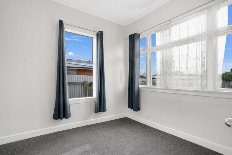 Photo of property in 12 Roy Street, Strathern, Invercargill, 9812