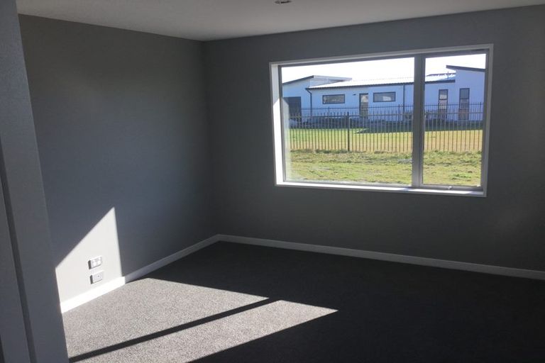 Photo of property in 8 Goodwin Street, Rangiora, 7400