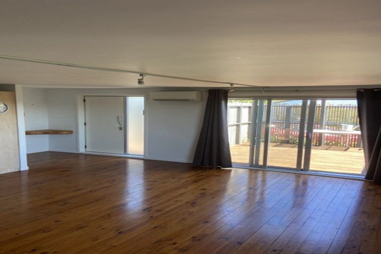 Photo of property in 50a Aramoana Avenue, Devonport, Auckland, 0624