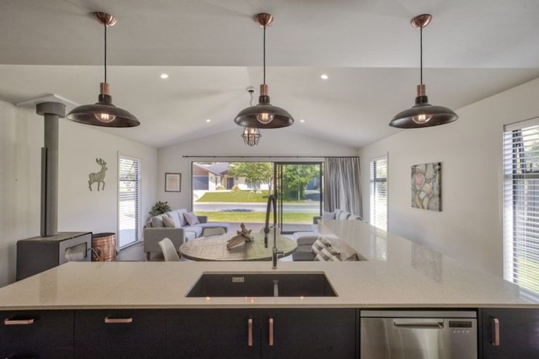 Photo of property in 61 Kelliher Drive, Wanaka, 9305