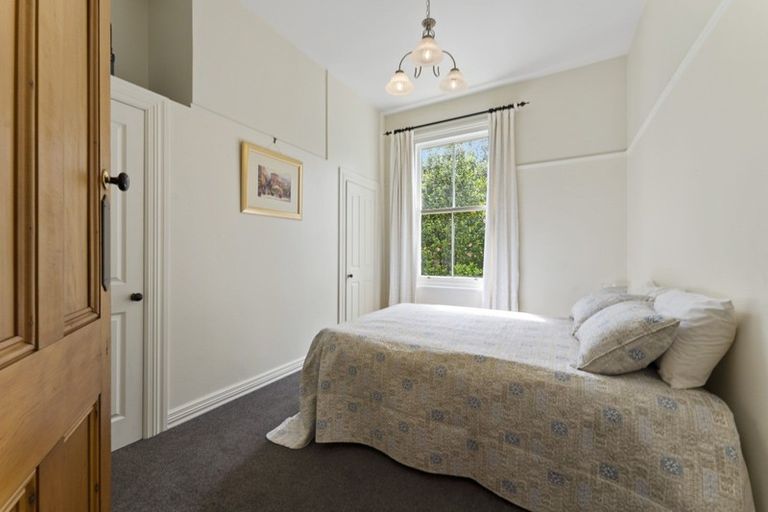 Photo of property in 12 Aylmer Street, Somerfield, Christchurch, 8024