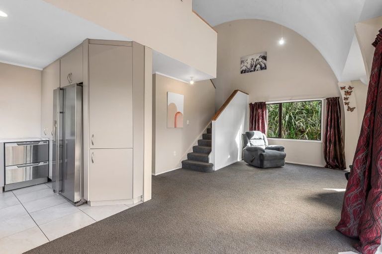 Photo of property in 307 Whananaki North Road, Opuawhanga, Hikurangi, 0181