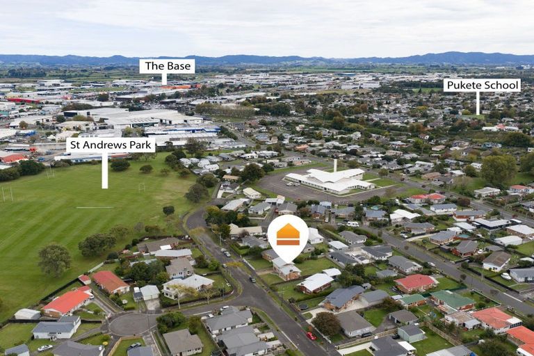Photo of property in 24 Larnach Street, St Andrews, Hamilton, 3200