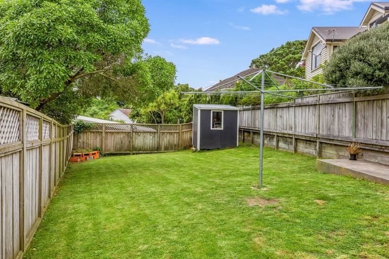 Photo of property in 4 Rodney Street, Northland, Wellington, 6012