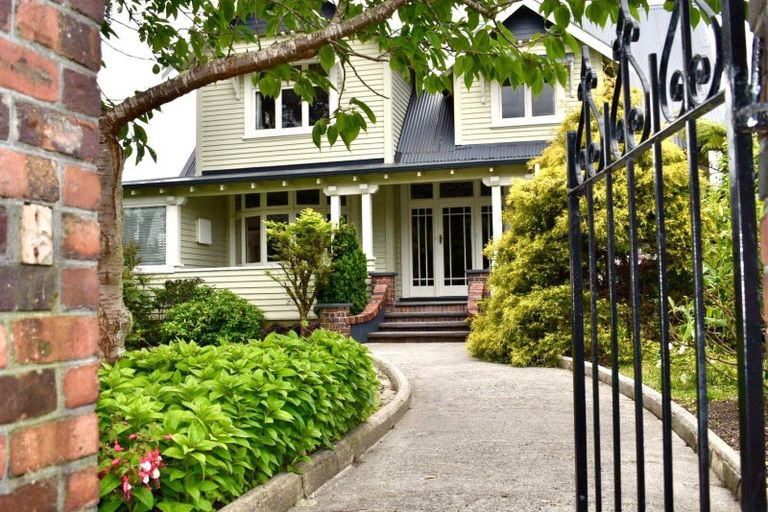 Photo of property in 65 Russell Street, Westport, 7825