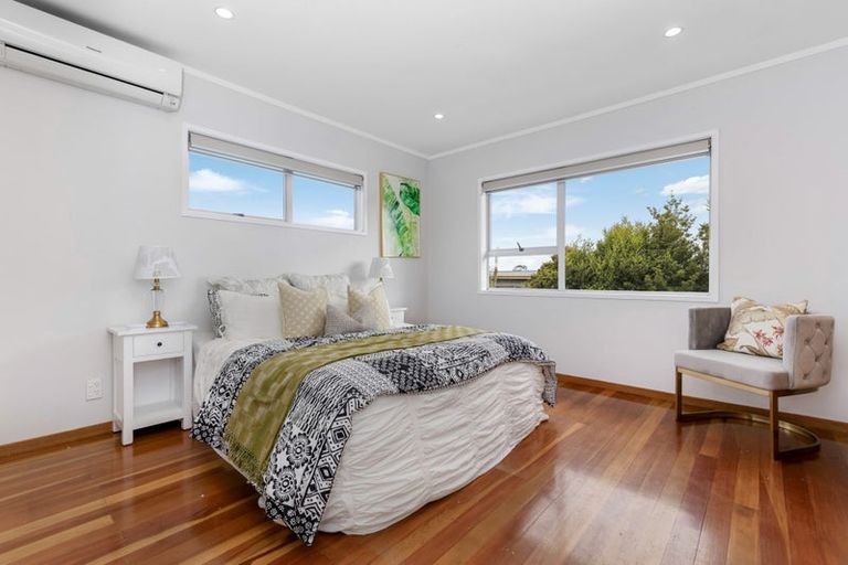 Photo of property in 13 Seabar Place, Glen Eden, Auckland, 0602