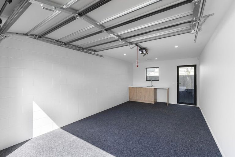 Photo of property in 76a Quinns Road, Shirley, 8013