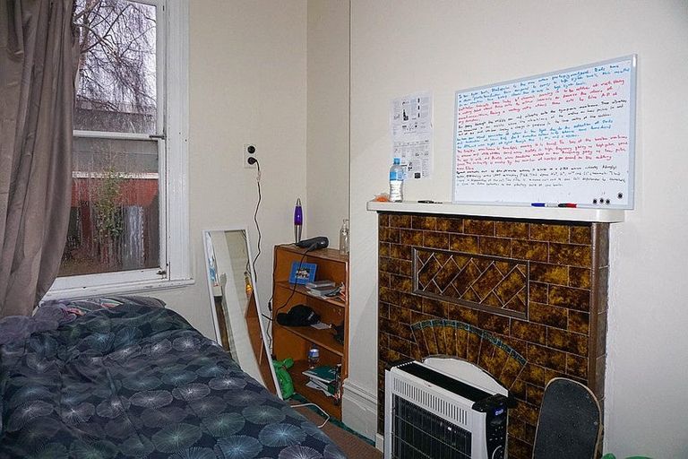 Photo of property in 127 Leith Street, Dunedin Central, Dunedin, 9016