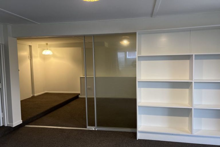 Photo of property in 9 William Souter Street, Forrest Hill, Auckland, 0620